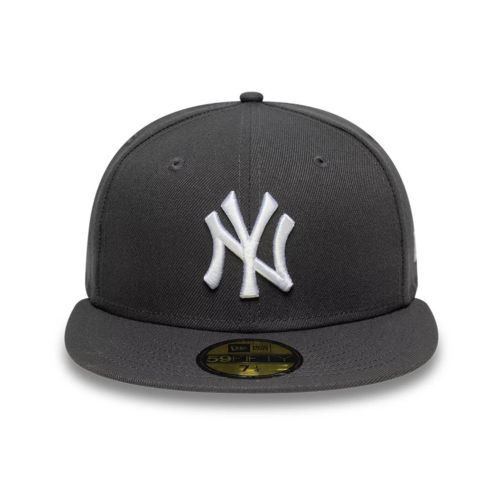 New York Yankees Essential Grey New Era 59FIFTY Fitted Cap, front view showing the white raised embroidered NY logo on the front panel, grey visor with gold 59FIFTY size sticker, and black top button.
