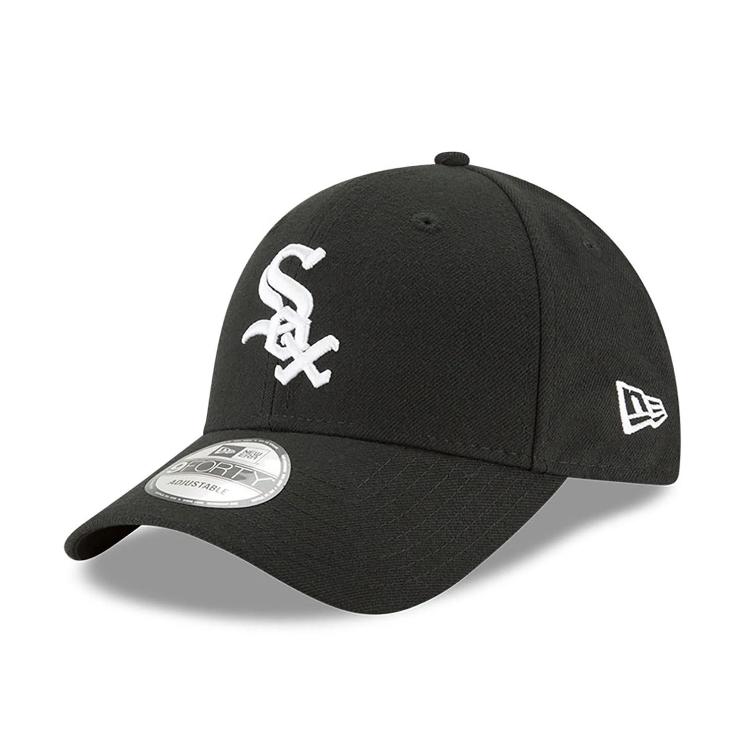 Chicago White Sox The League Black New Era 9FORTY Cap, three-quarter view showing the raised white embroidered Sox logo on the front panel, a curved black visor with a 9FORTY size sticker, and the New Era flag logo on the left side.