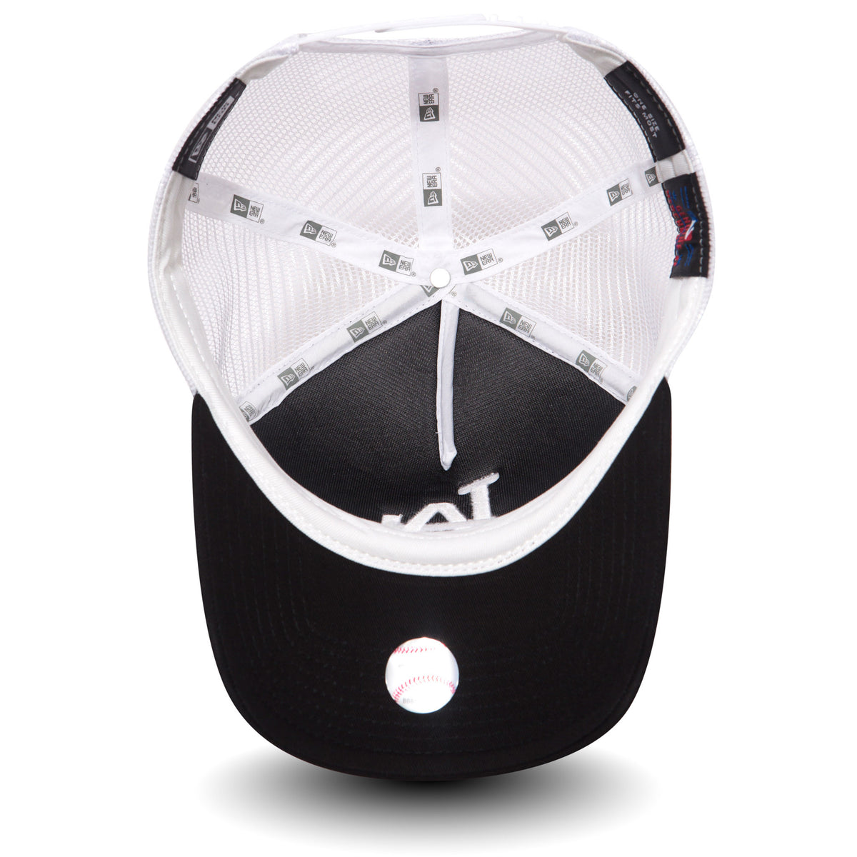 This is a LA Dodgers Clean Black A-Frame Trucker Cap 4