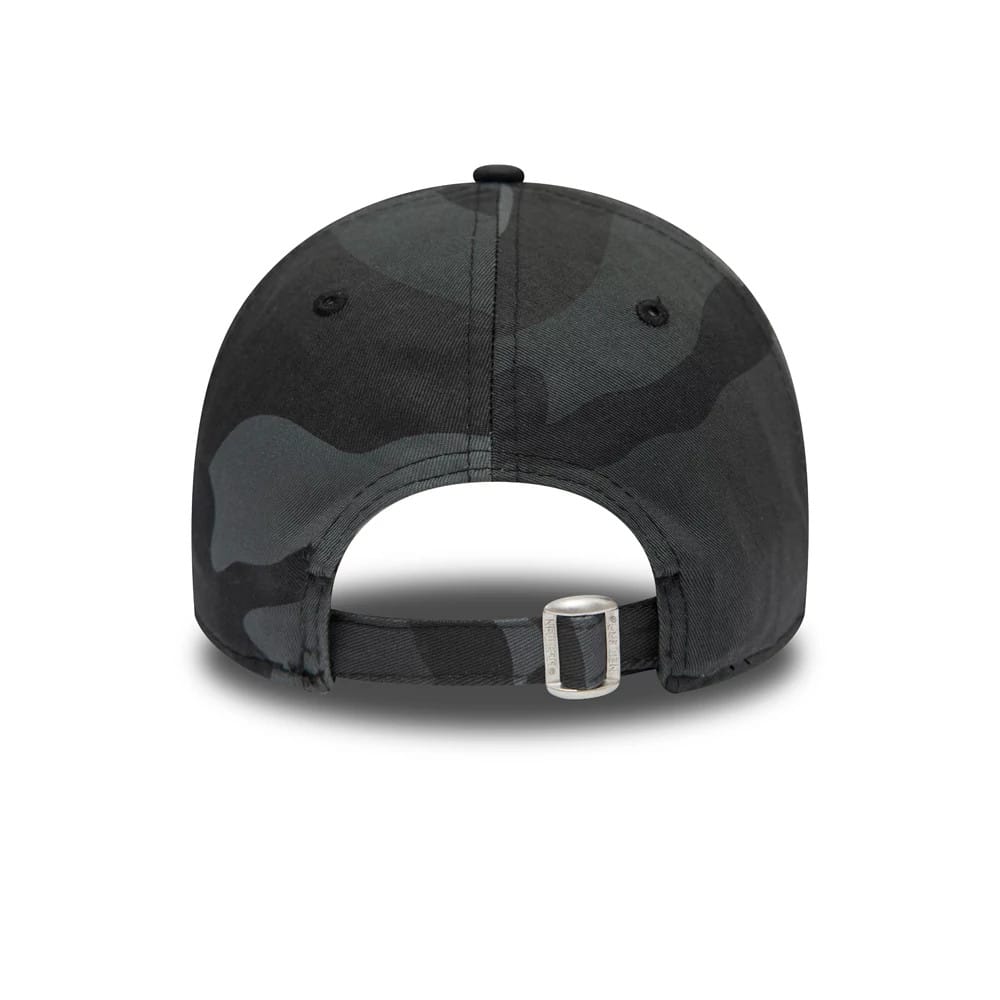 This is a New York Yankees Essential Camo 9FORTY Cap 2