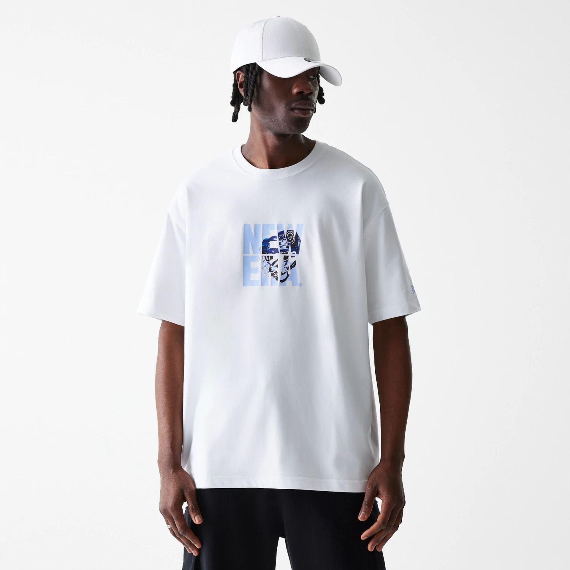 New Era Street Dangle White Oversized T-Shirt 1