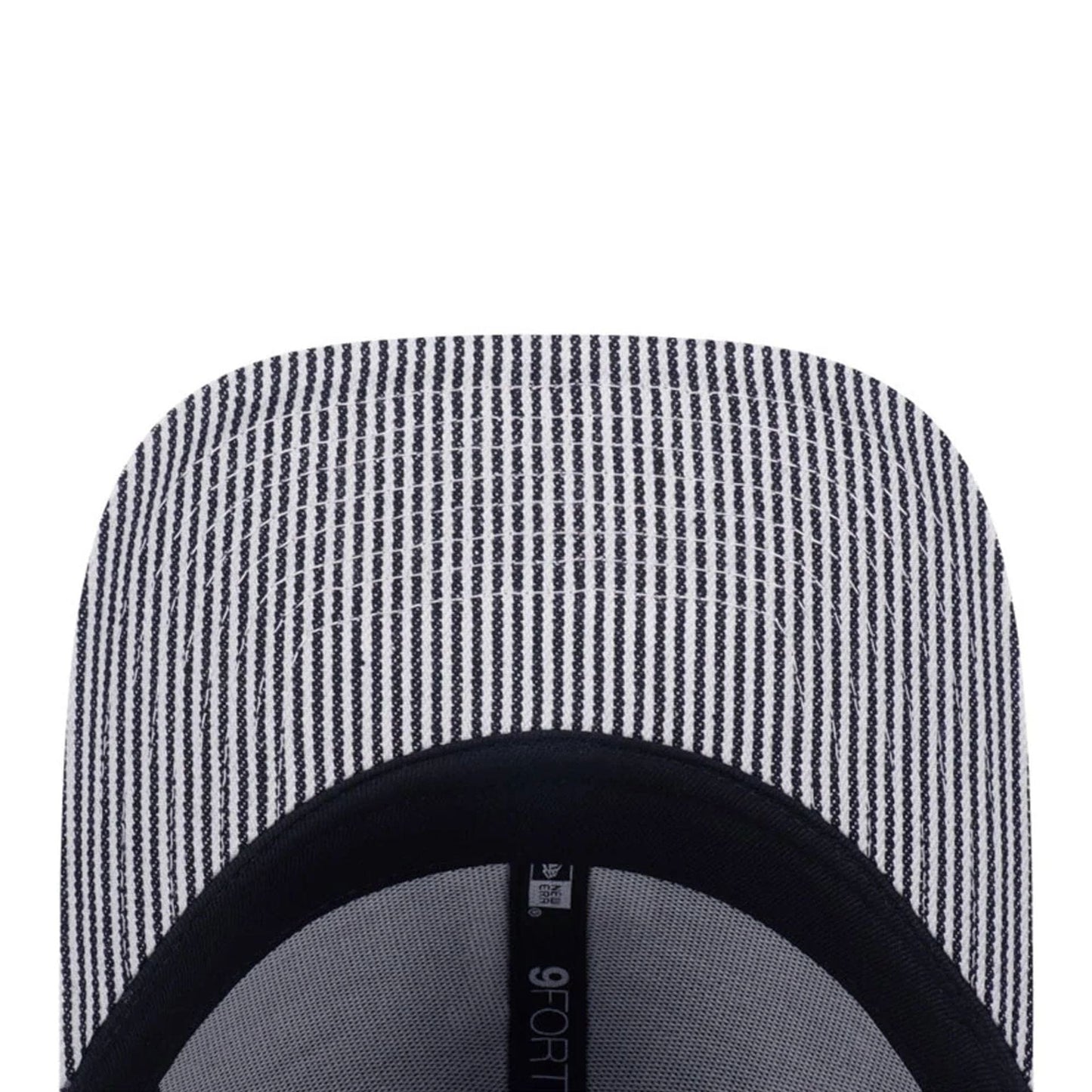 This is a LA Dodgers MLB Patchwork Dark Grey 9FORTY Adjustable Cap 4