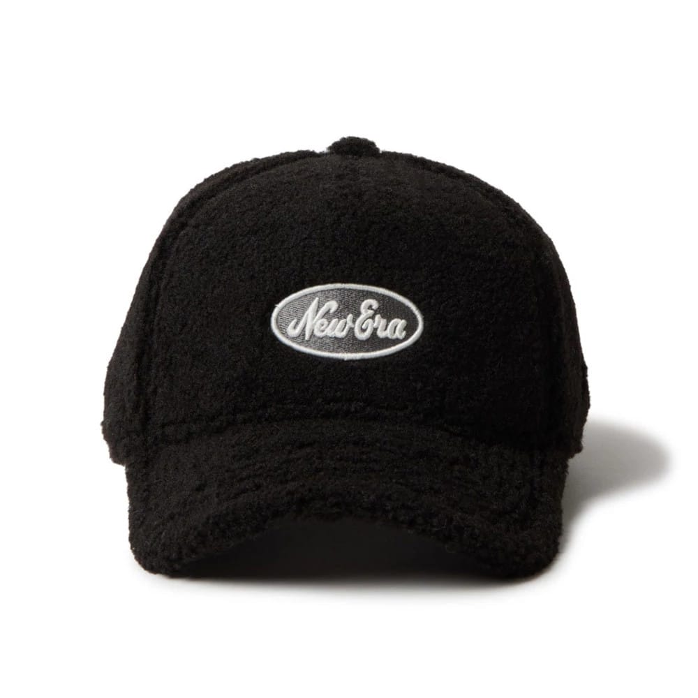 This is a Womens New Era Oval Logo Boa Black 9FORTY A-Frame Adjustable Cap 2