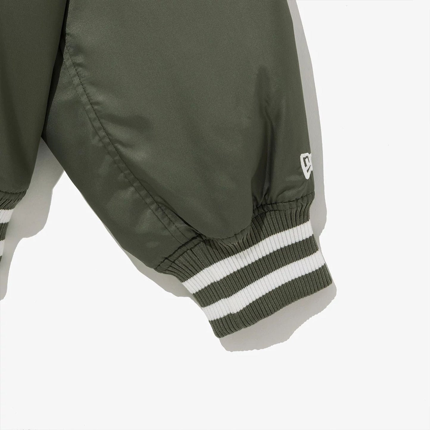 The Male model is wearing New York Yankees MLB Green Stadium Jacket 14