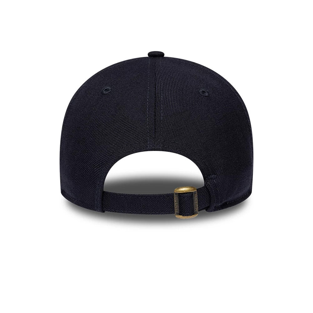 Pictured is this MLB Wool New York Yankees 9TWENTY Adjustable cap in navy. 7