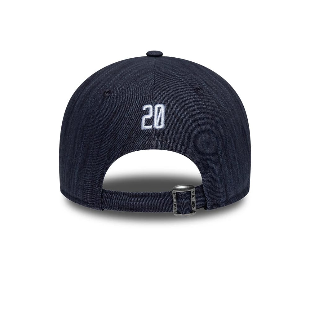 Pictured is this New Era Street Archived 9FORTY cap in navy. 2