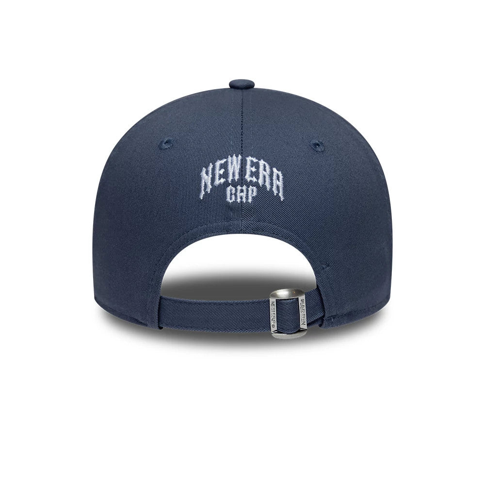 Pictured is this New Era Street Archived 9FORTY cap in dark blue. 2