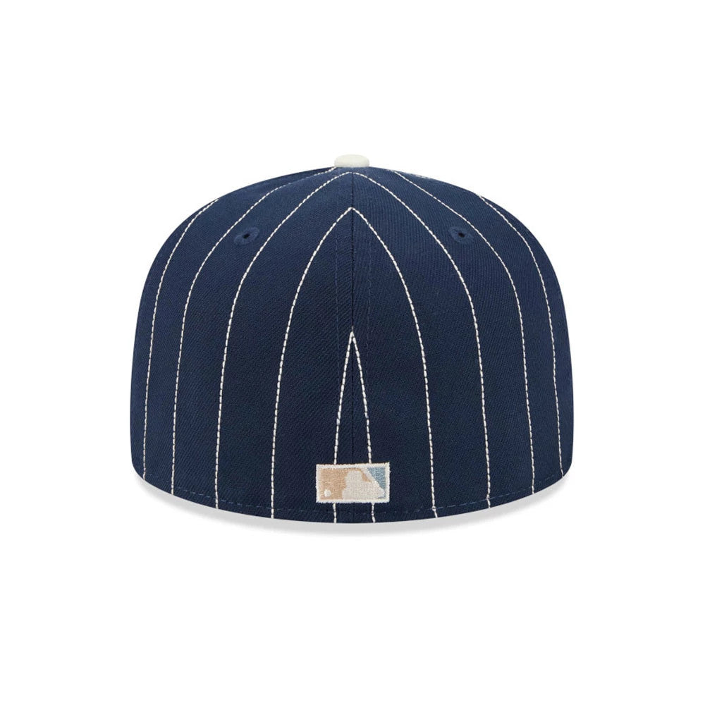 Pictured is this MLB Stripes Detroit Tigers 59FIFTY Fitted cap in dark blue. 7