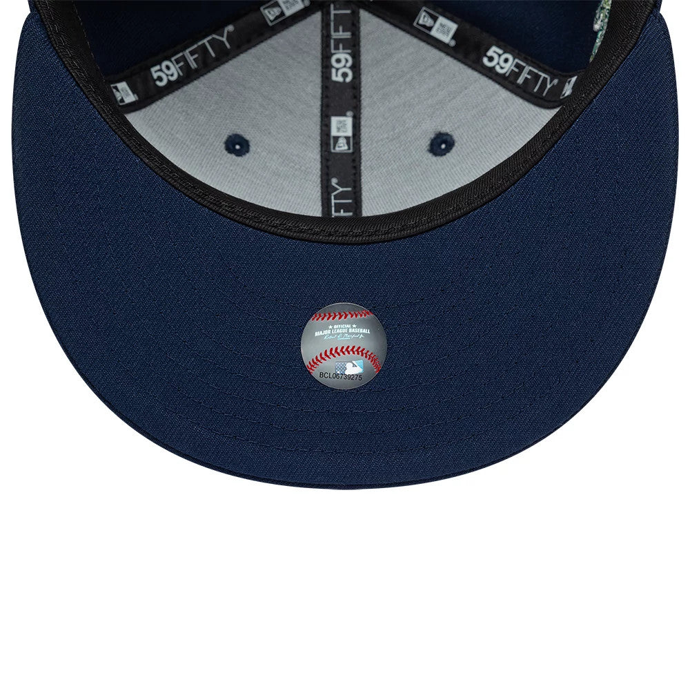 Pictured is this MLB Garden New York Mets 59FIFTY Fitted cap in dark blue. 7