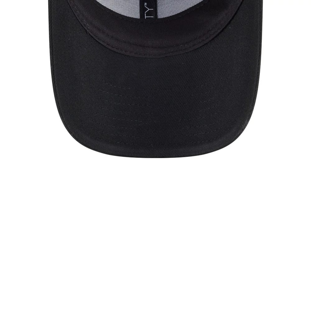 Pictured is this Rick And Morty Glow In The Dark 9FORTY Adjustable cap in black. 7
