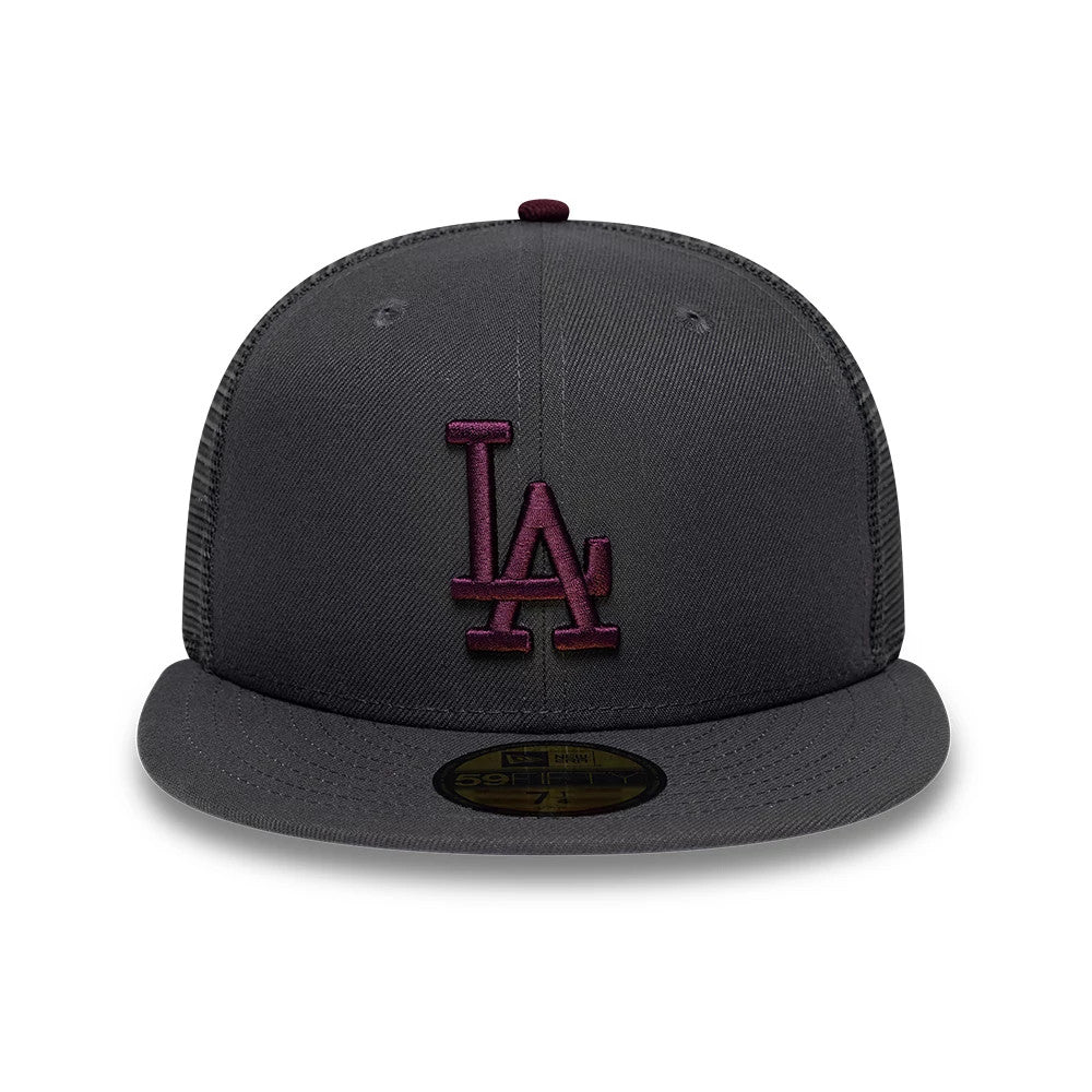 LA Dodgers MLB Hydrangea Dark Grey New Era 59FIFTY Fitted Cap, front view showing a raised burgundy LA logo embroidered on the dark grey front panel, with eyelets, a matching dark grey visor and a gold 59FIFTY size sticker on top.