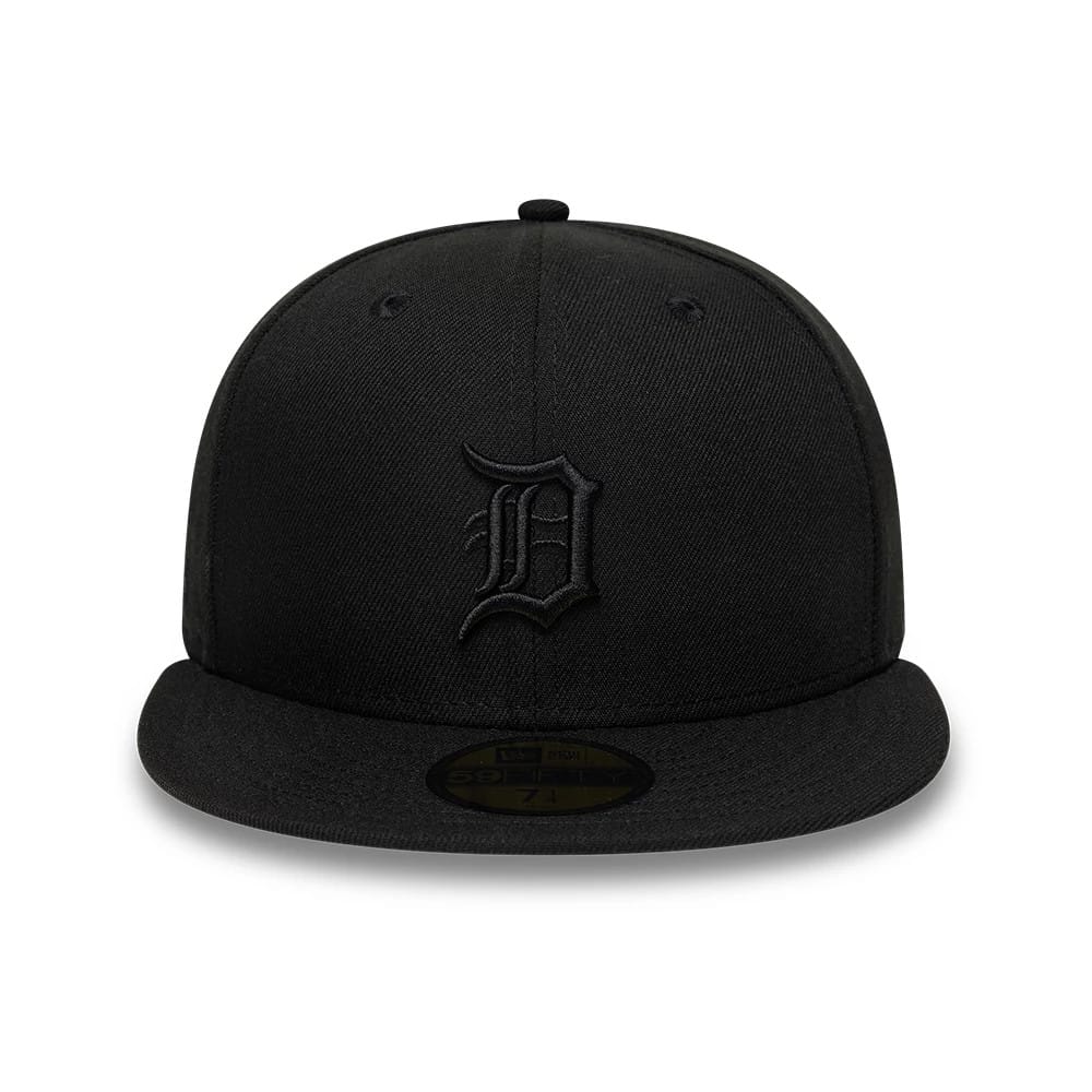 Pictured is this MLB Black On Black Detroit Tigers 59FIFTY Fitted cap in black. 2