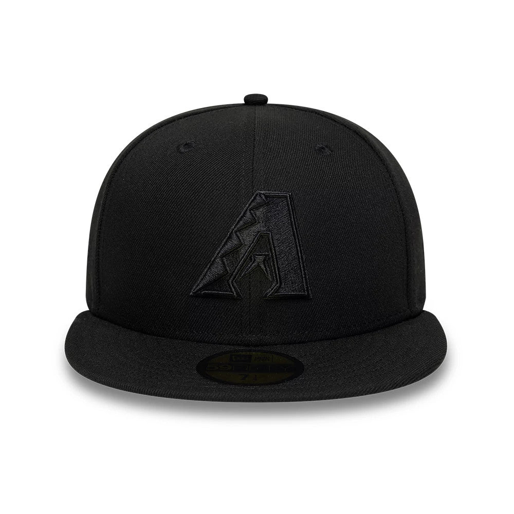 Pictured is this MLB Black On Black Arizona Diamondbacks 59FIFTY Fitted cap in black. 2