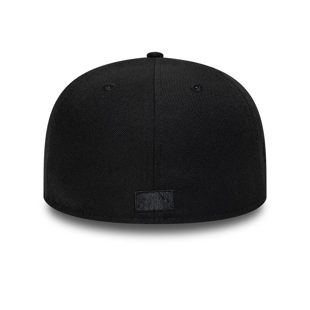 Pictured is this MLB Black On Black Arizona Diamondbacks 59FIFTY Fitted cap in black. 4