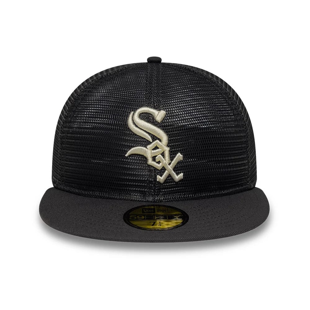 Pictured is this MLB All Mesh Chicago White Sox 59FIFTY Fitted cap in dark grey. 3
