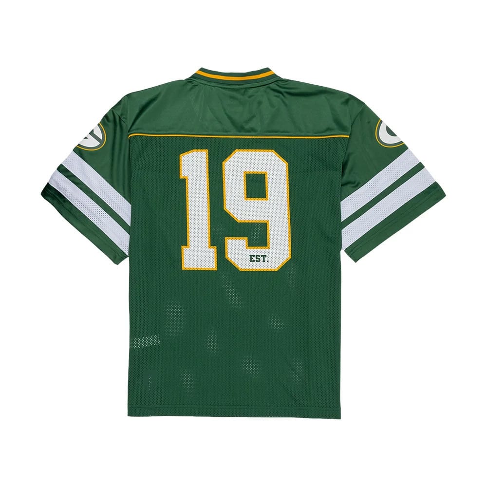 The model is wearing this NFL Green Bay Packers Mesh Jersey in green. 7