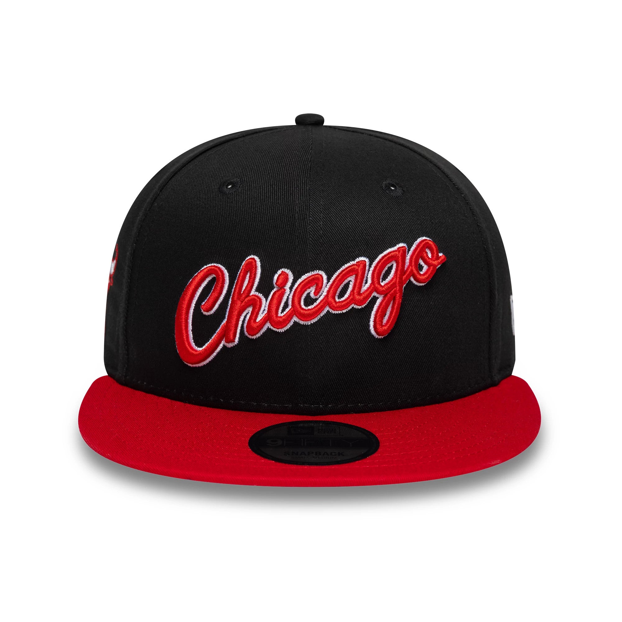 Pictured is this NBA Hardwood Classic Chicago Bulls 9FIFTY Snapback cap in black. 2