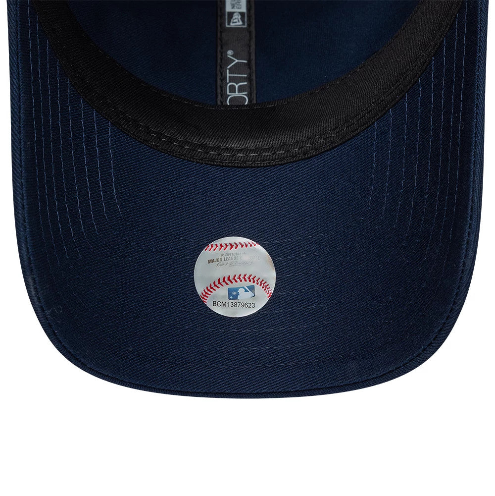 Pictured is this MLB Spray Paint LA Dodgers 9FORTY cap in dark blue. 7