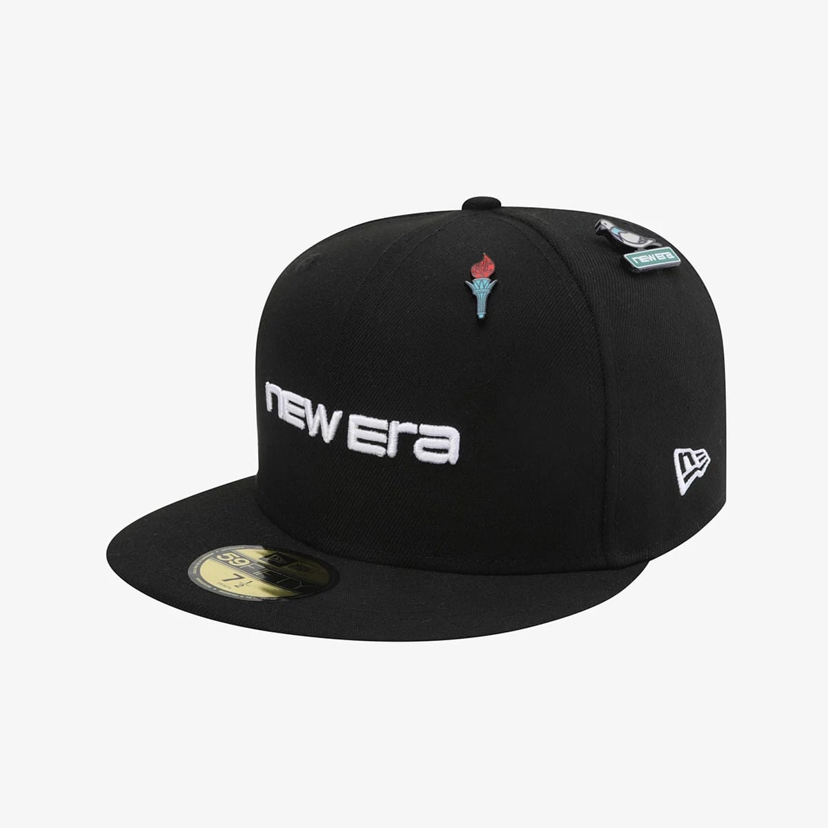 Pictured is this New Era 59FIFTY Day 59FIFTY Fitted cap in black. 1