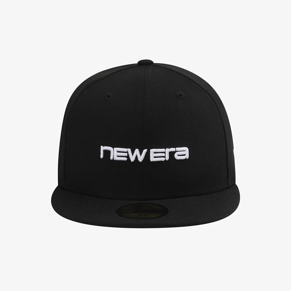 Pictured is this New Era 59FIFTY Day 59FIFTY Fitted cap in black. 2