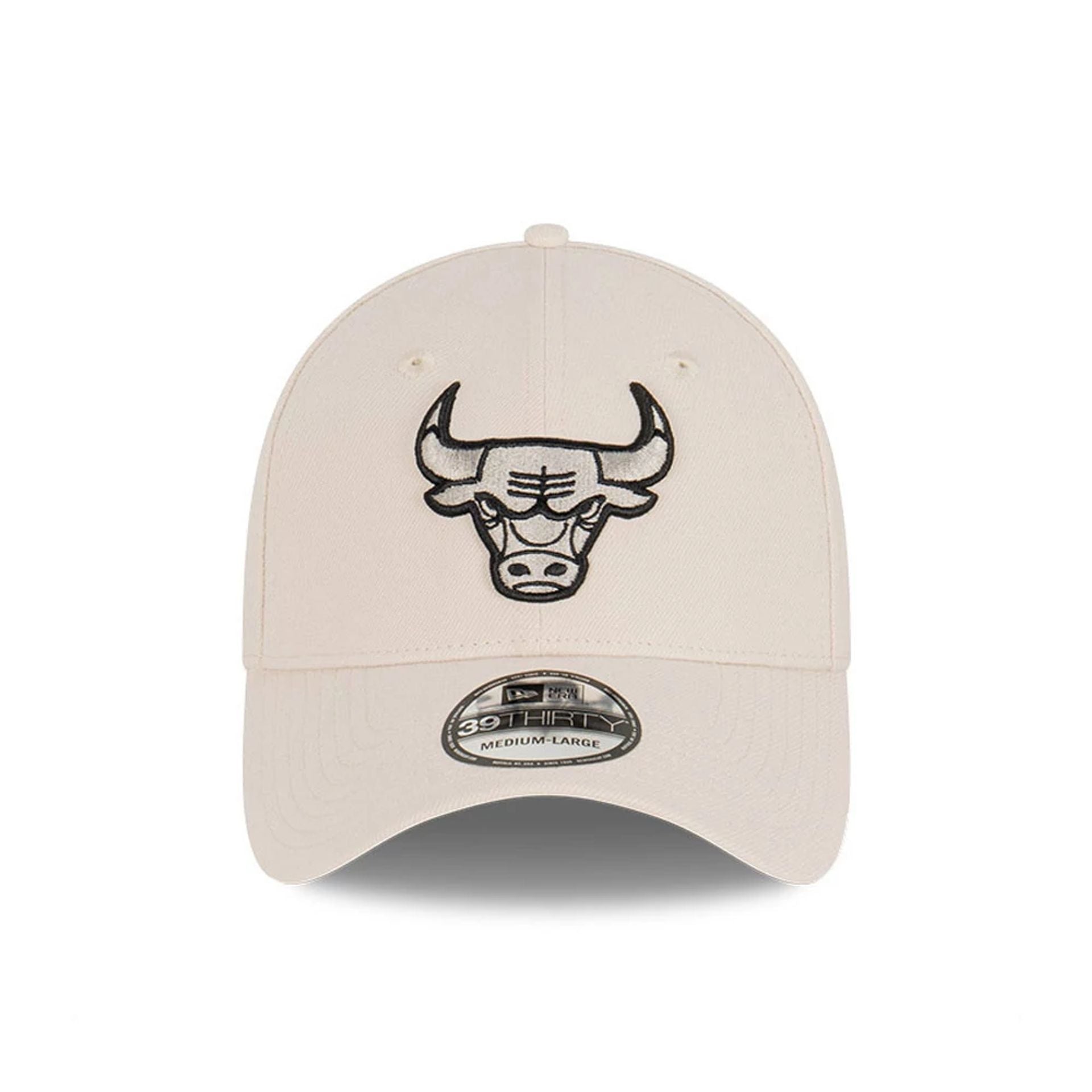 This is a Chicago Bulls Stone Cream 39THIRTY Stretch Fit Cap 2