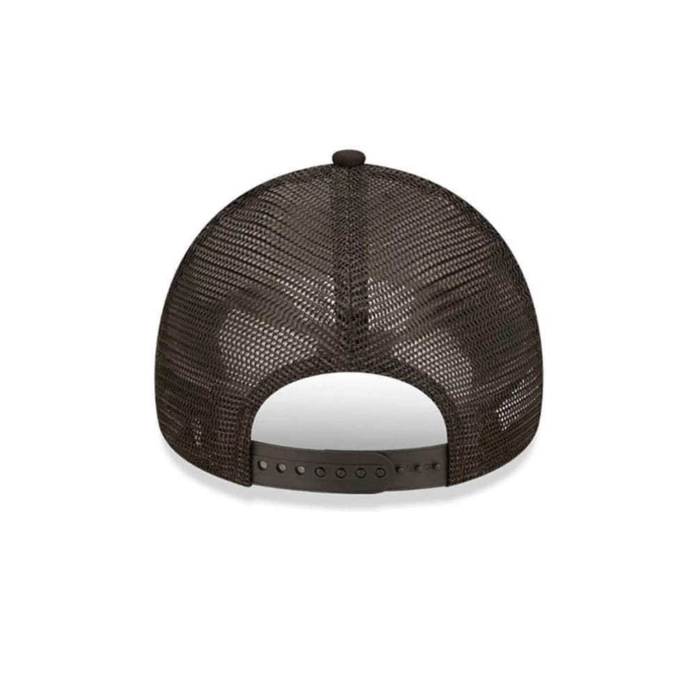 This is a Child DC Batman White 9FORTY A-Frame Trucker Adjustable Cap. 4