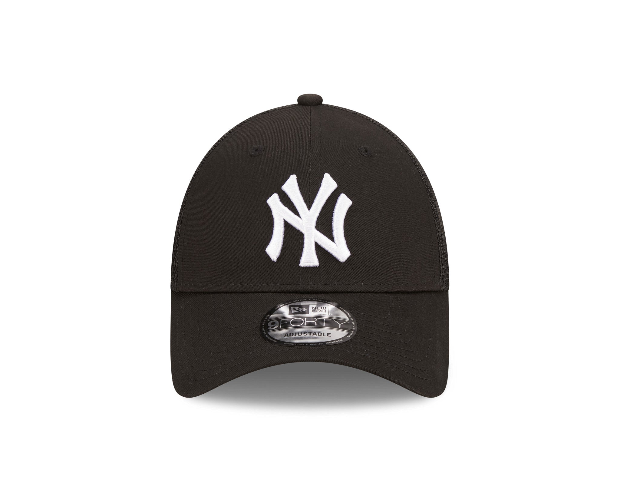 This is a New York Yankees Home Field Black 9FORTY A-Frame Trucker Cap 2