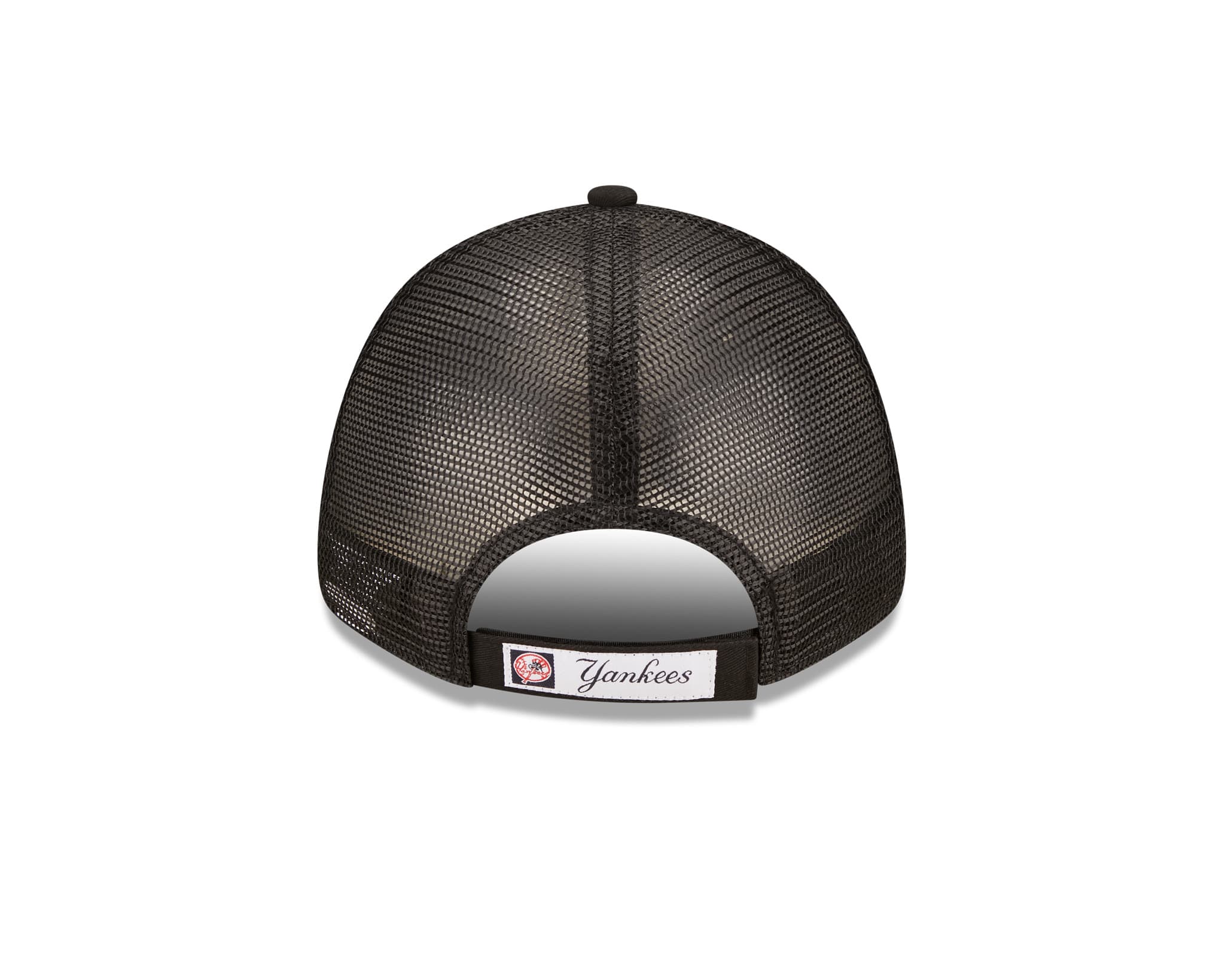 This is a New York Yankees Home Field Black 9FORTY A-Frame Trucker Cap 4