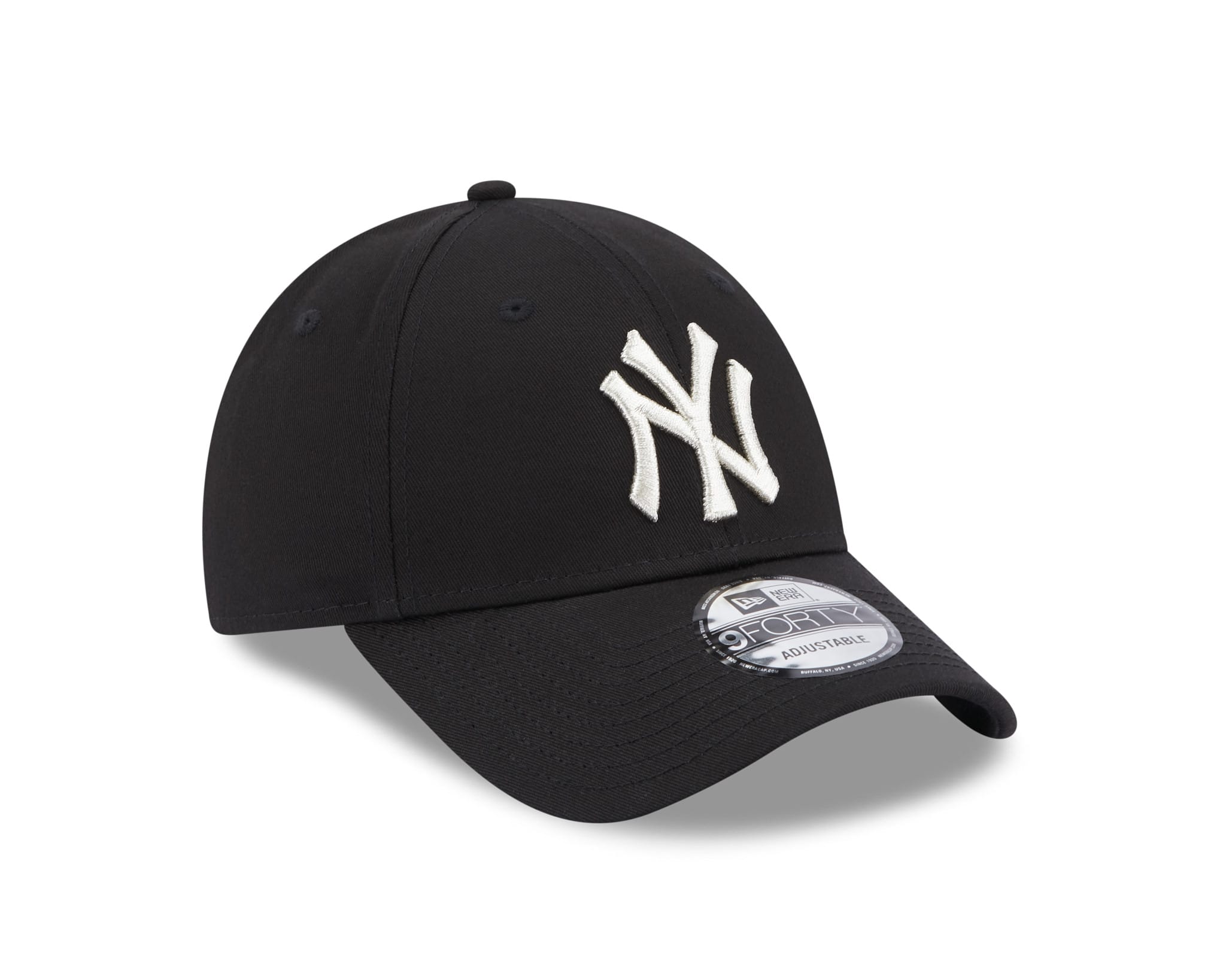 This is a New York Yankees Metallic Logo Womens Black 9FORTY Adjustable Cap 3