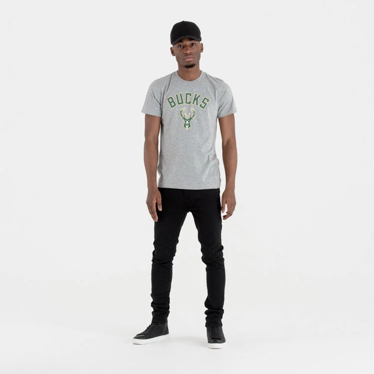 The Male model is wearing Milwaukee Bucks NBA Regular Grey T-Shirt 1
