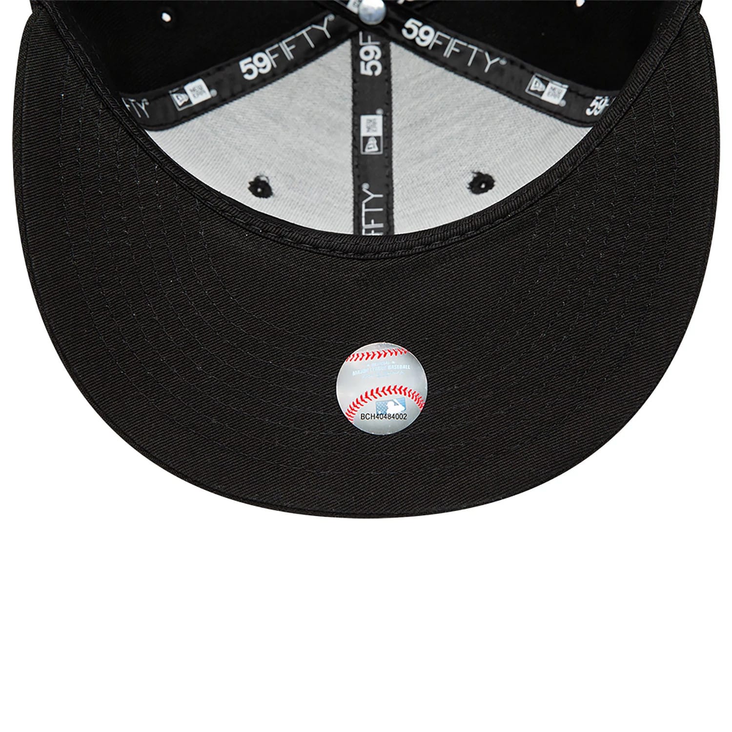 This is a Boston Red Sox MLB Black on Black 59FIFTY Fitted Cap 2