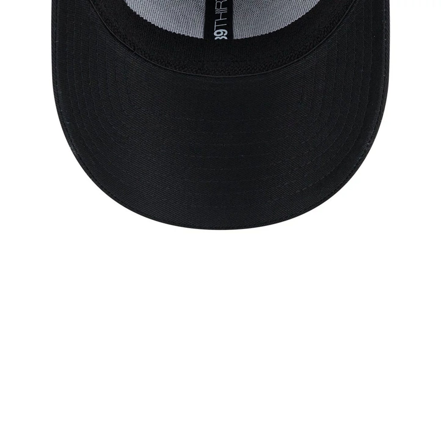 New York Yankees MLB Evergreen Neo Black New Era 39THIRTY Stretch Fit Cap, inside view showing the black sweatband, grey taping with a 39THIRTY logo, and the underside of the black visor.
