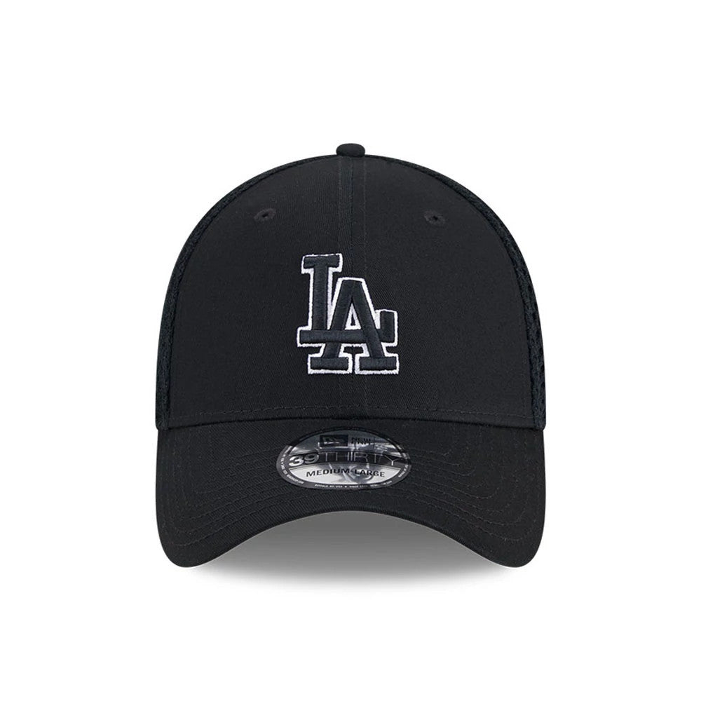 LA Dodgers MLB Evergreen Neo Black New Era 39THIRTY Stretch Fit Cap, front view showing the raised white embroidered LA logo on the front panel, with a curved visor and the 39THIRTY size sticker on top.