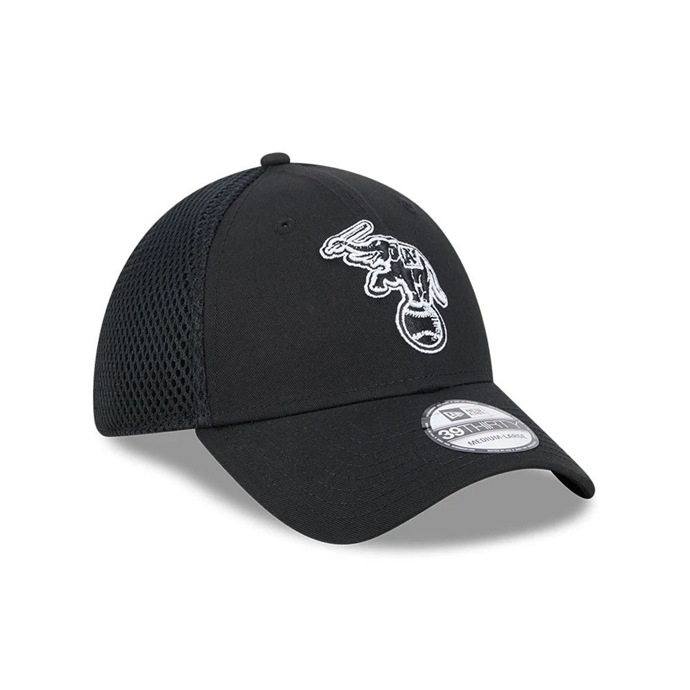 Athletics MLB Evergreen Neo Black New Era 39THIRTY Stretch Fit Cap, three-quarter view showing the white embroidered elephant logo on the front panel, with a curved black visor featuring a 39THIRTY size sticker and mesh side panels.