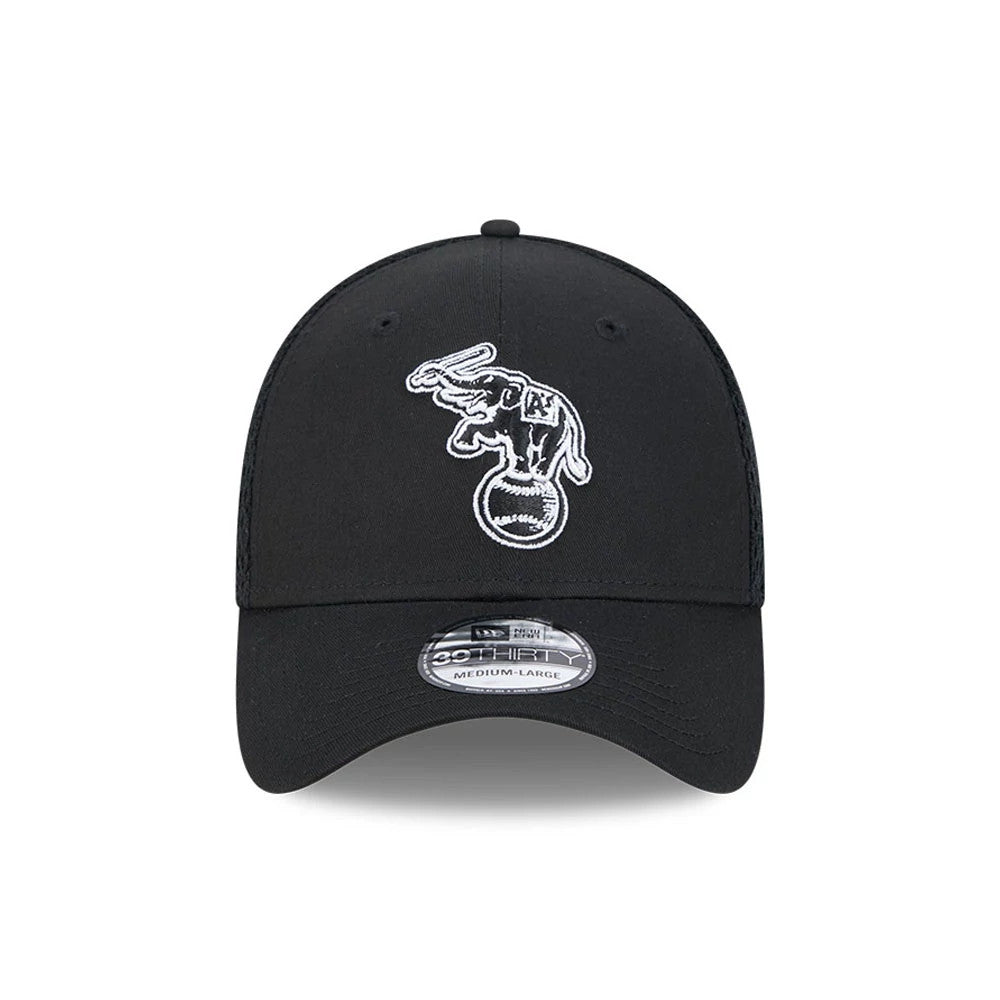 Athletics MLB Evergreen Neo Black New Era 39THIRTY Stretch Fit Cap, front view showing a white embroidered elephant logo on the structured black crown, with a 39THIRTY size sticker on the curved visor and black mesh side panels.