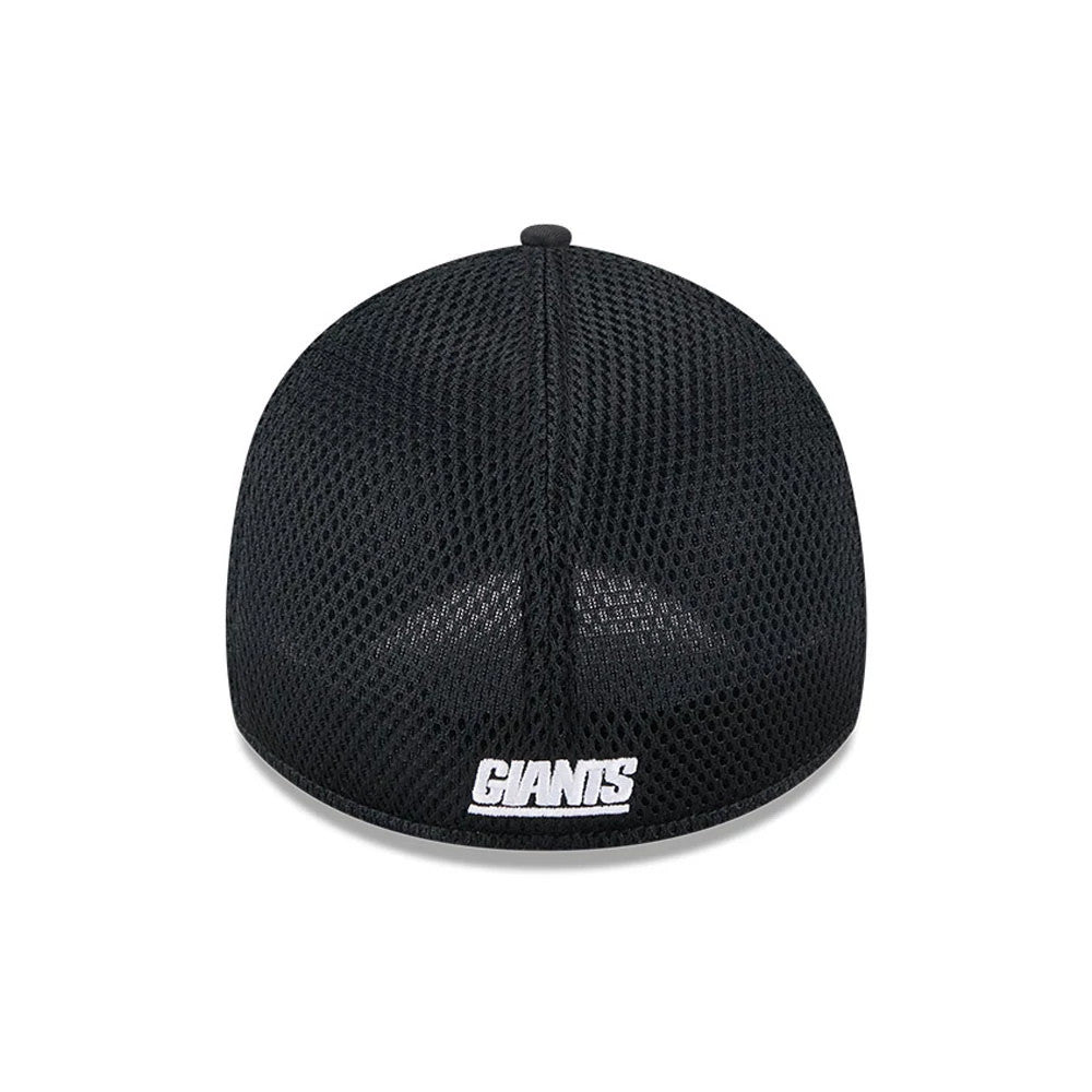 Pictured is this NFL Evergreen Neo New York Giants 39THIRTY Stretch Fit cap in black. 2