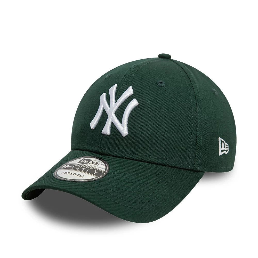 New York Yankees League Essential Dark Green New Era 9FORTY Adjustable Cap, three-quarter view showing the raised white embroidered NY logo on the front panel, curved visor with a 9FORTY size sticker, and the New Era flag logo on the left side.