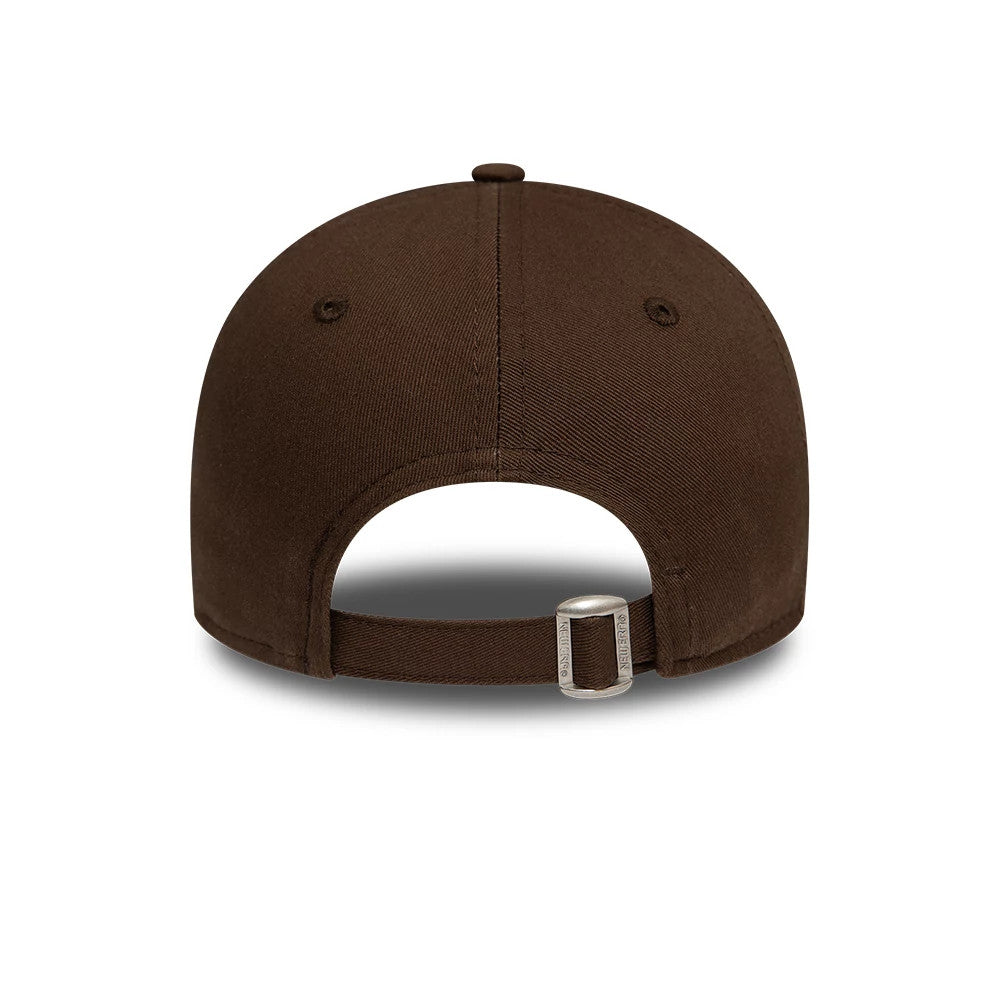 This is a New York Yankees Womens League Essential Dark Brown 9FORTY Adjustable Cap 4