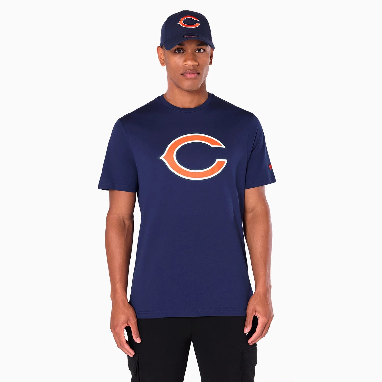 The Male model is wearing Chicago Bears NFL Navy T-Shirt 1