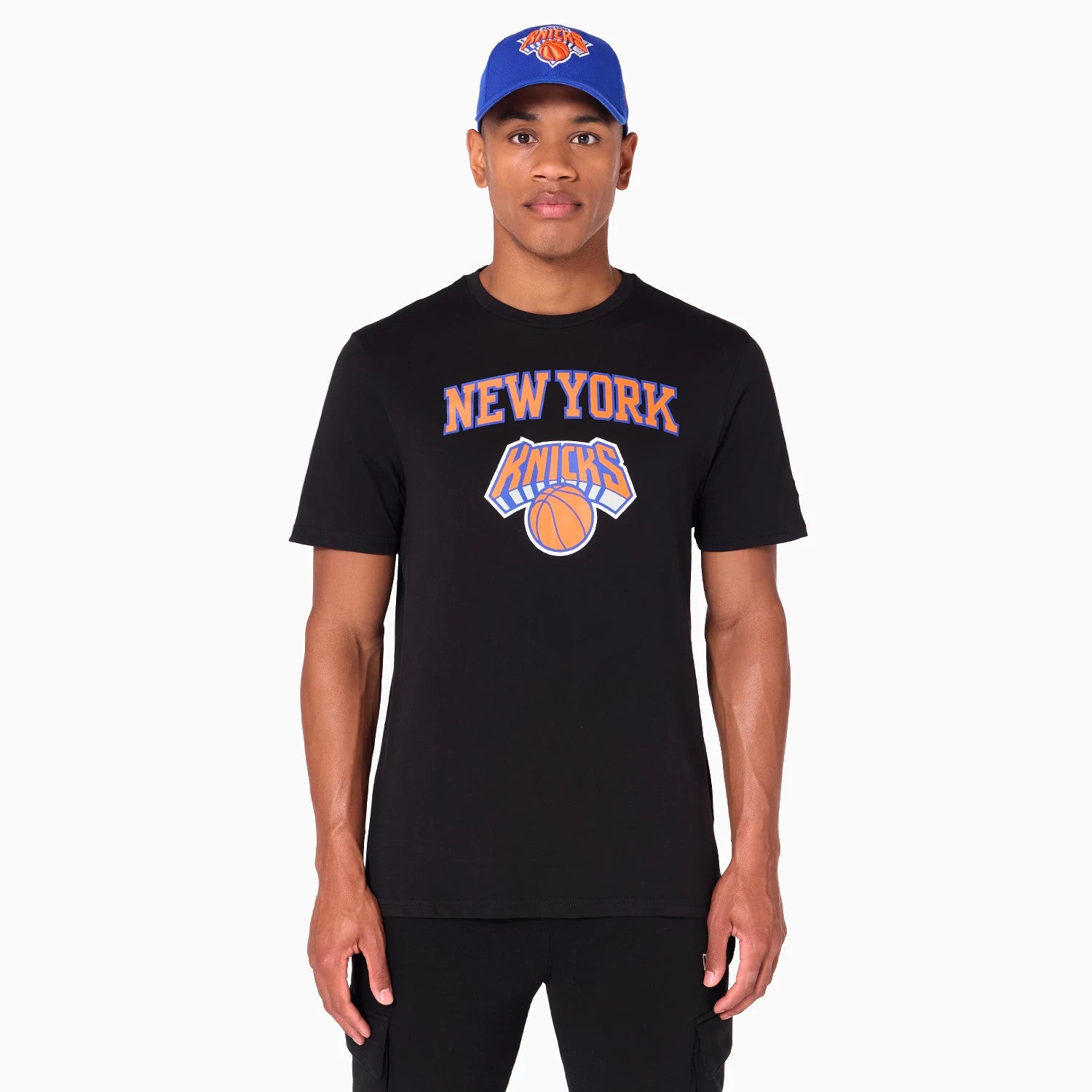 The Male model is wearing New York Knicks NBA Black T-Shirt 1