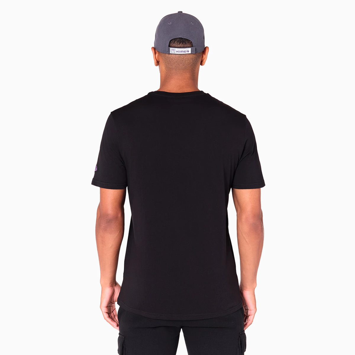 The Male model is wearing Sacramento Kings NBA Black T-Shirt 7