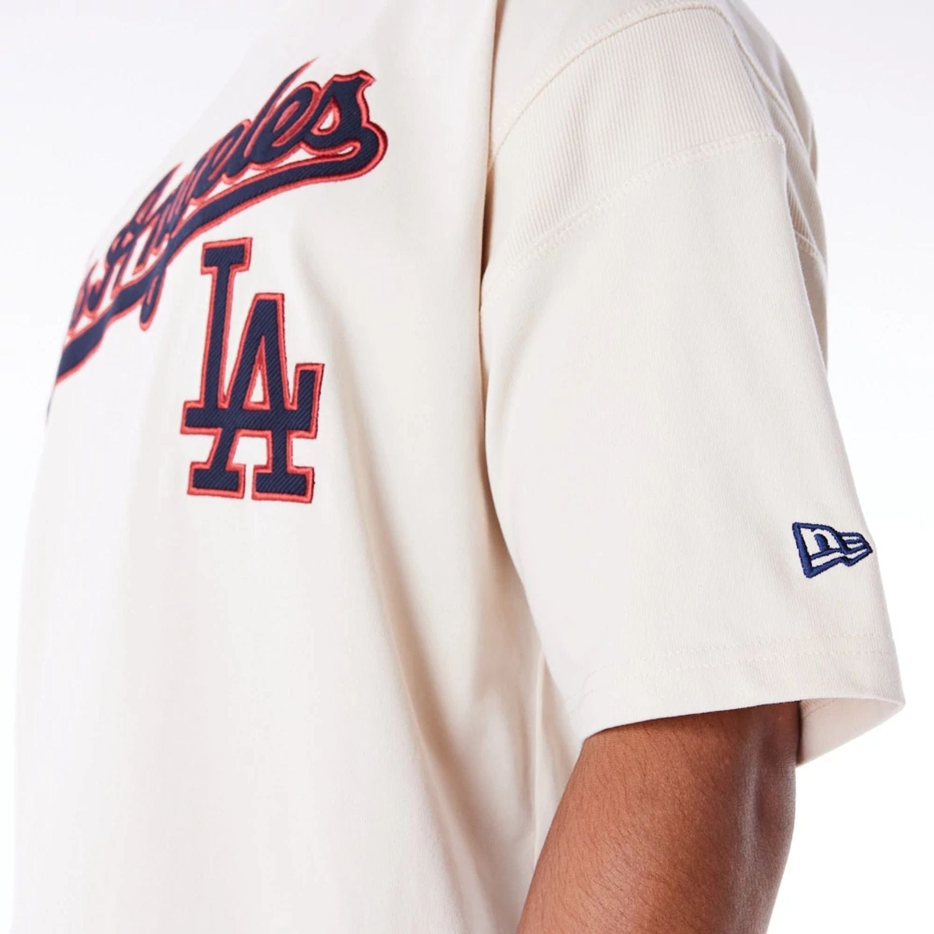 The Male model is wearing LA Dodgers MLB Rib Infill Light Beige Oversized T-Shirt 2