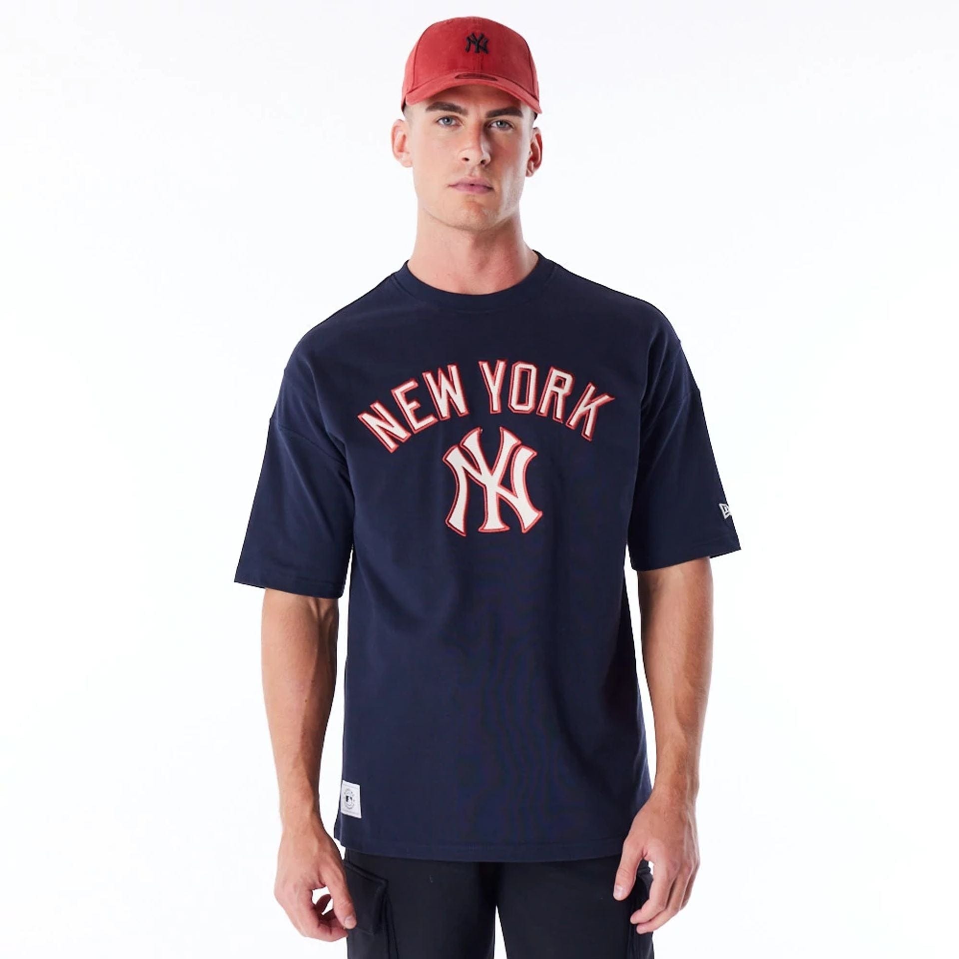 The Male model is wearing New York Yankees MLB Rib Infill Navy Oversized T-Shirt 1