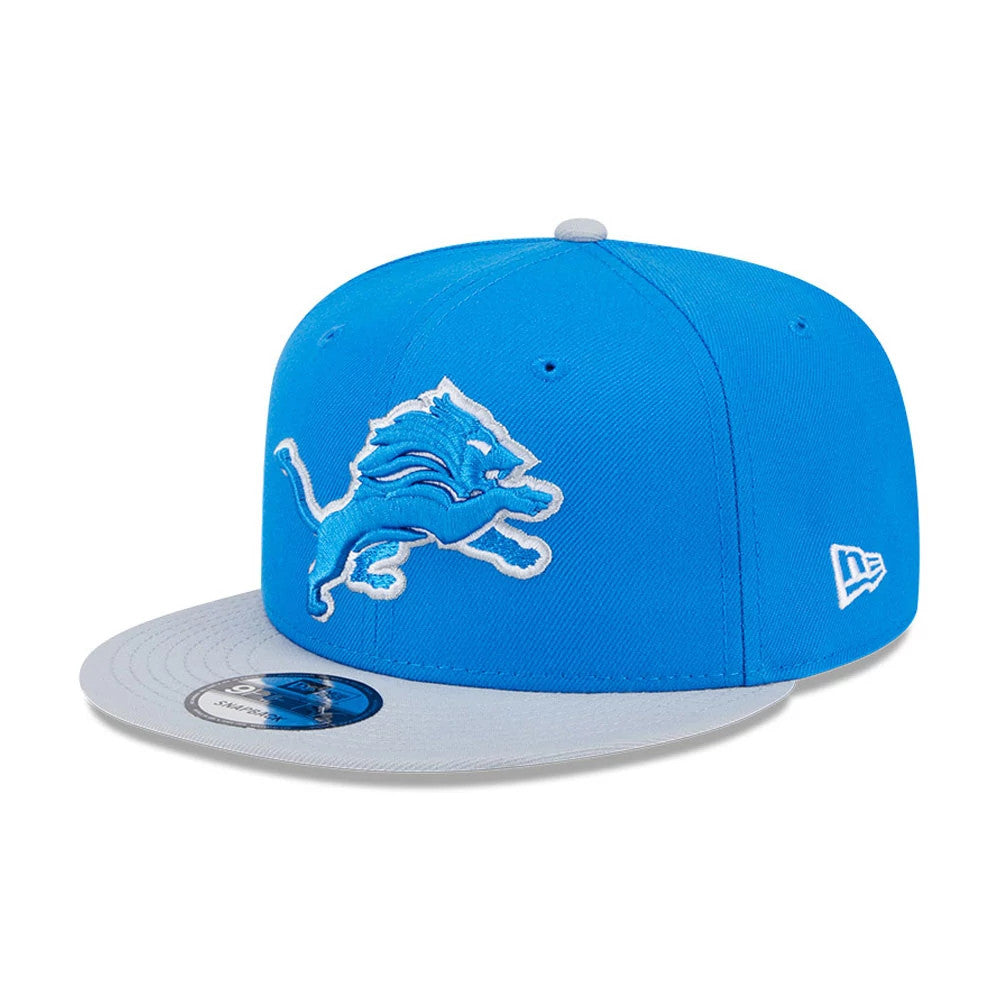 Pictured is this NFL Evergreen Detroit Lions 9FIFTY Snapback cap in blue. 1