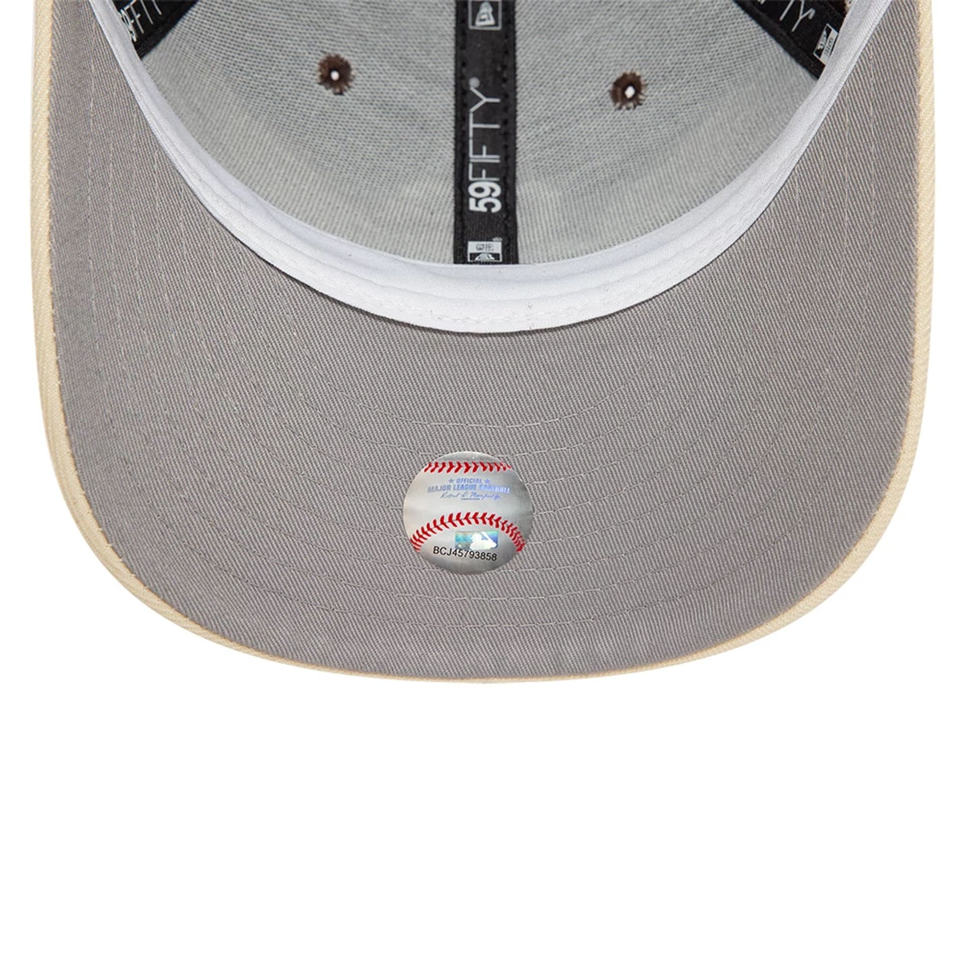 Pictured is this San Francisco Giants MLB Team Wings Dark Brown 59FIFTY Fitted Cap 2