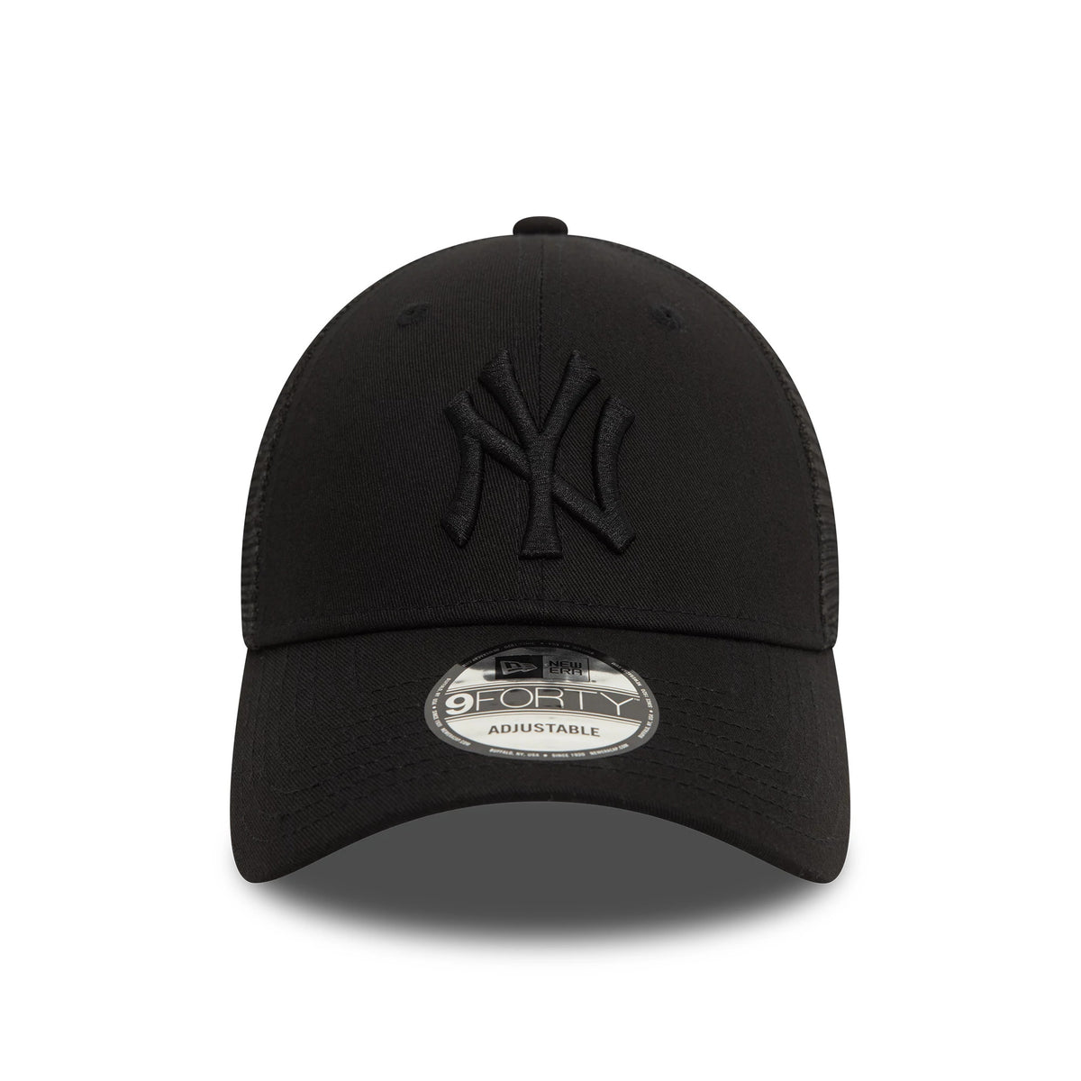 This is a New York Yankees Home Field Black 9FORTY Trucker Adjustable Cap 2