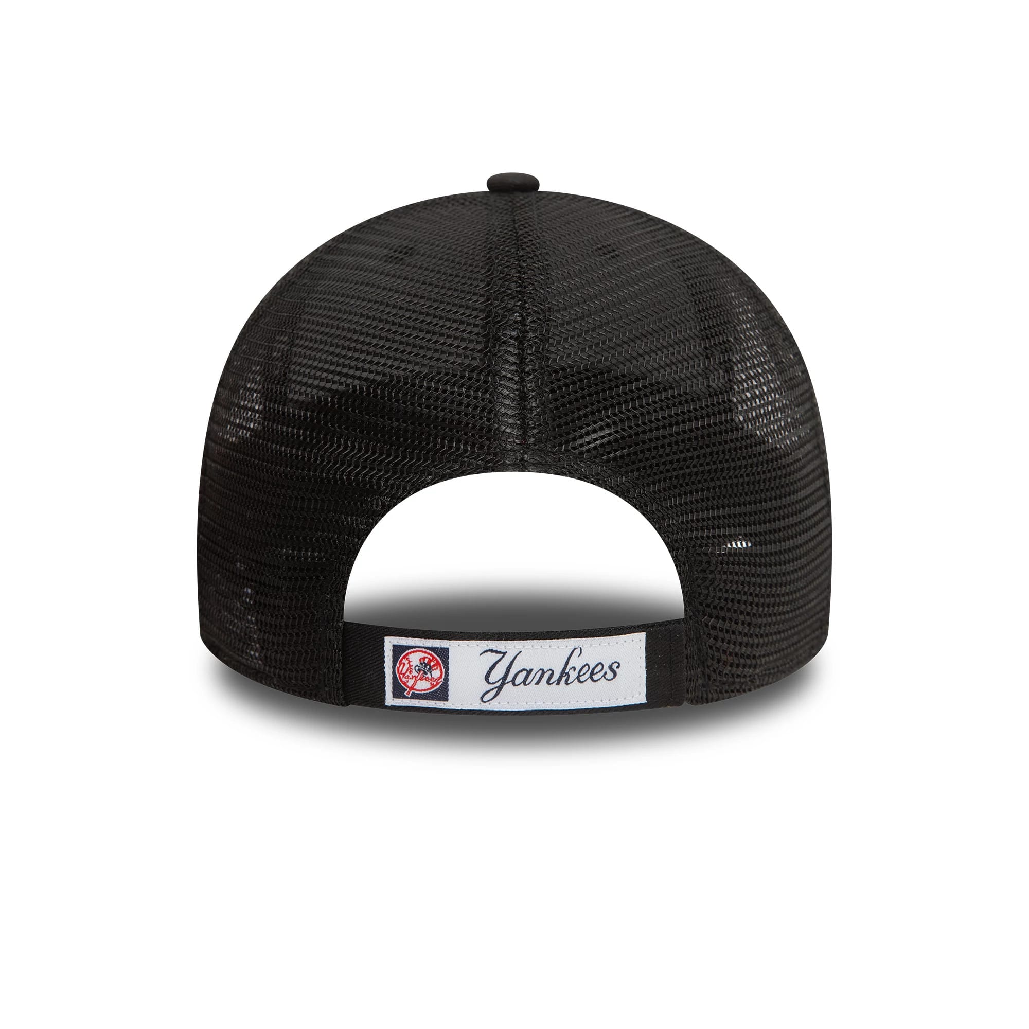This is a New York Yankees Home Field Black 9FORTY Trucker Adjustable Cap 3