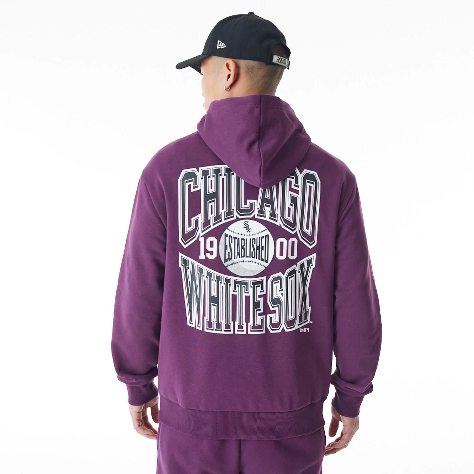 The Male model is wearing Chicago White Sox MLB Gradient Dark Purple Oversized Pullover Hoodie 2