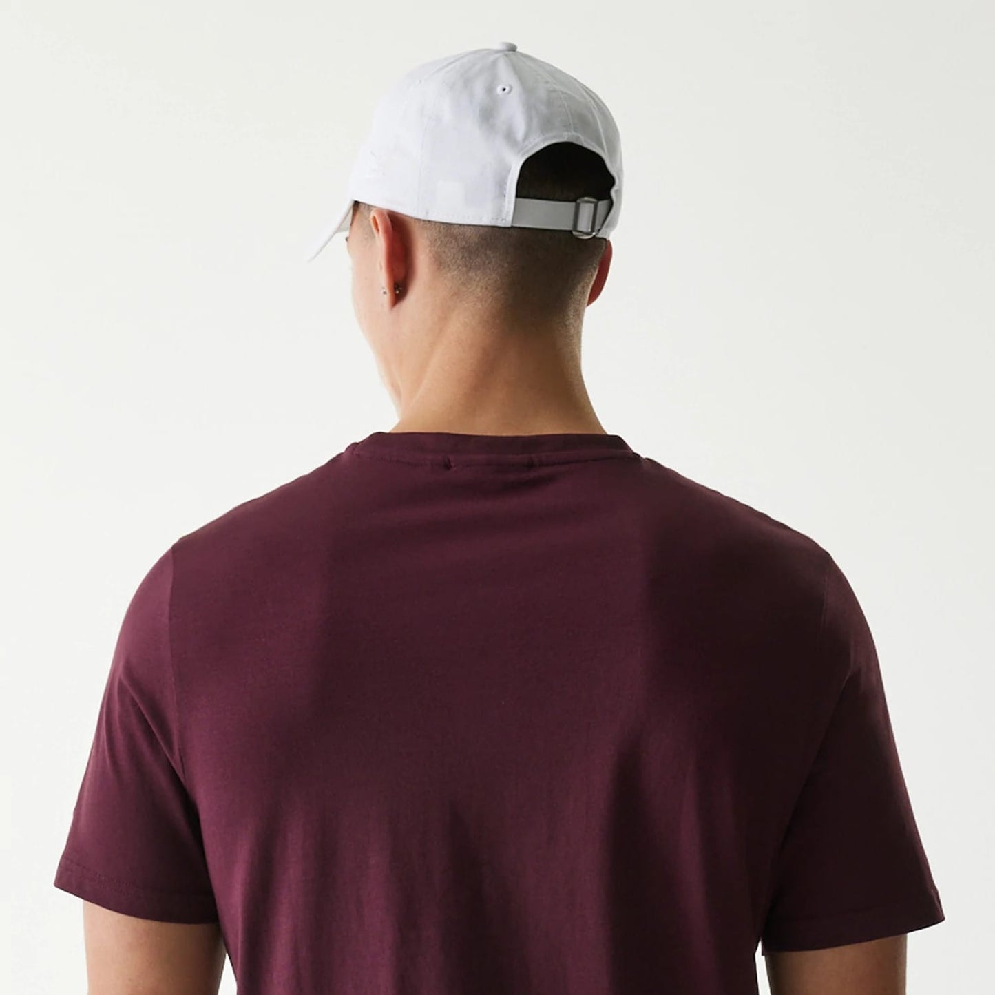 The Male model is wearing New York Yankees MLB Regular Dark Purple T-Shirt 7