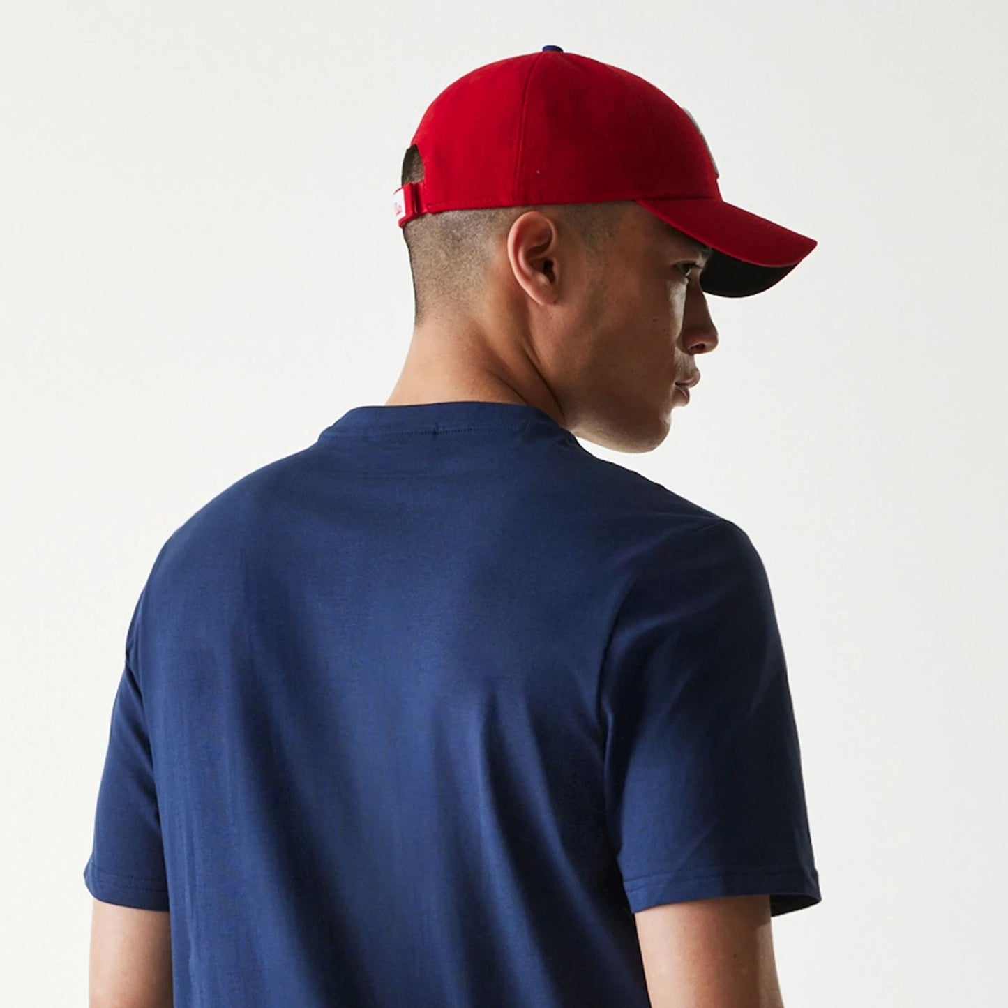 The Male model is wearing Philadelphia Phillies MLB Regular Dark Blue T-Shirt 7